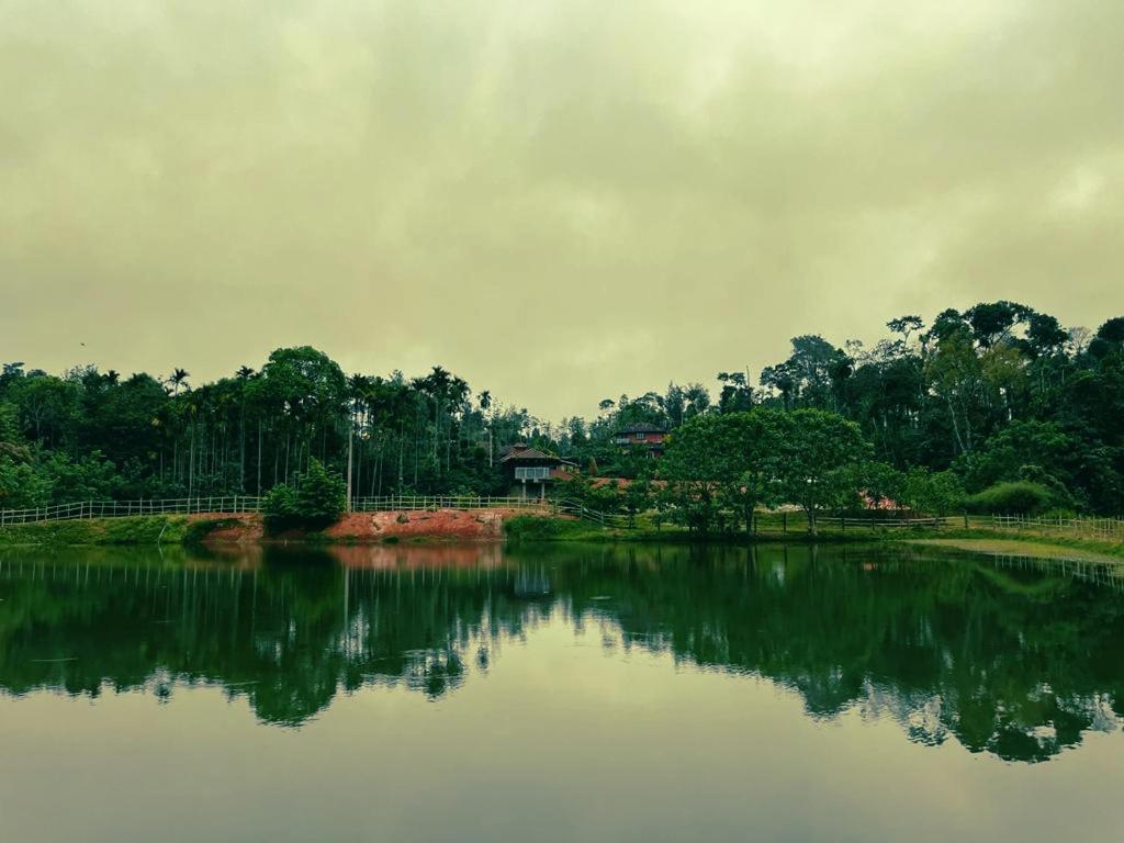 Agastya Lake View Coorg Madikeri Eksteriør billede
